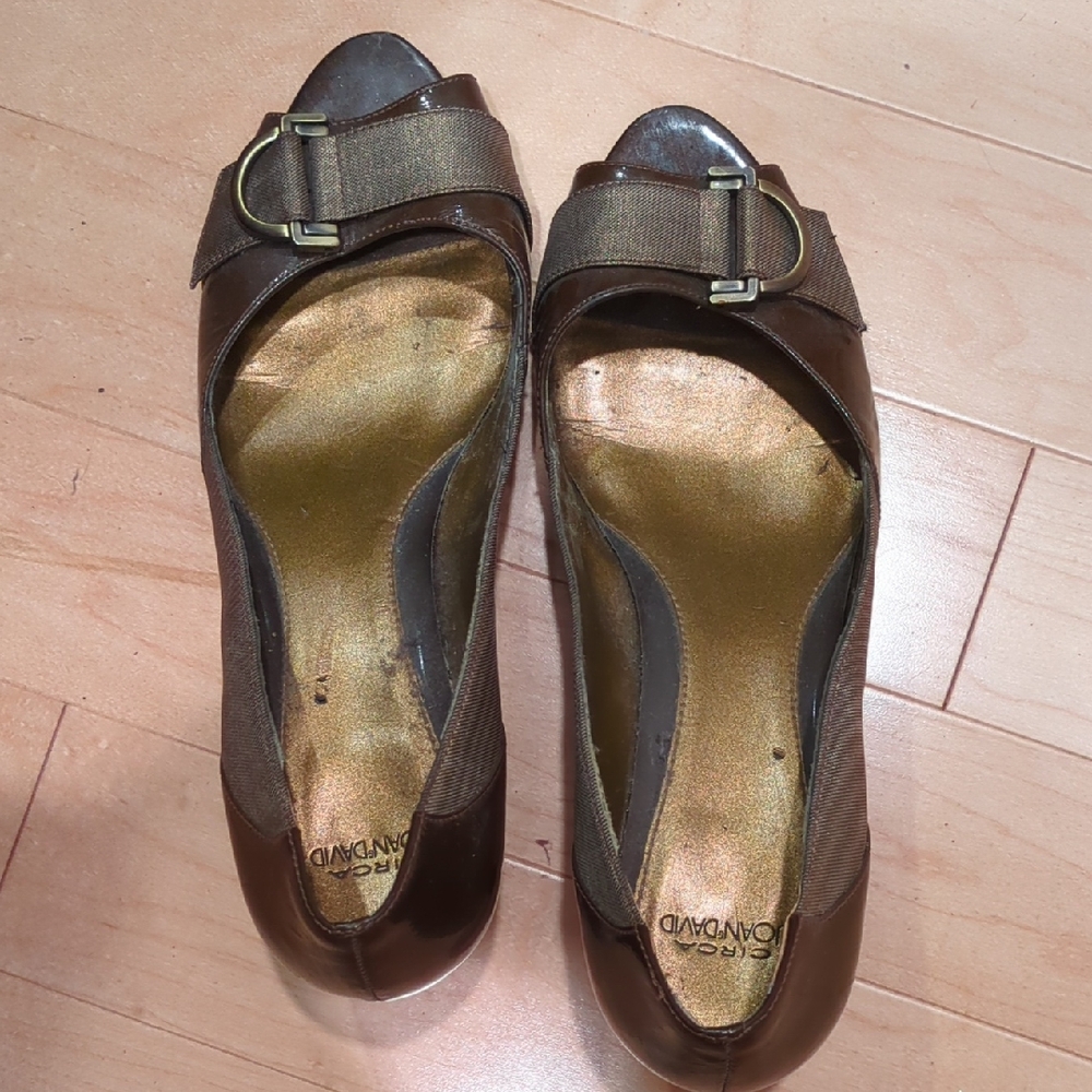 BCBGMaxAzria Brown Peep-Toe Heels with Buckle